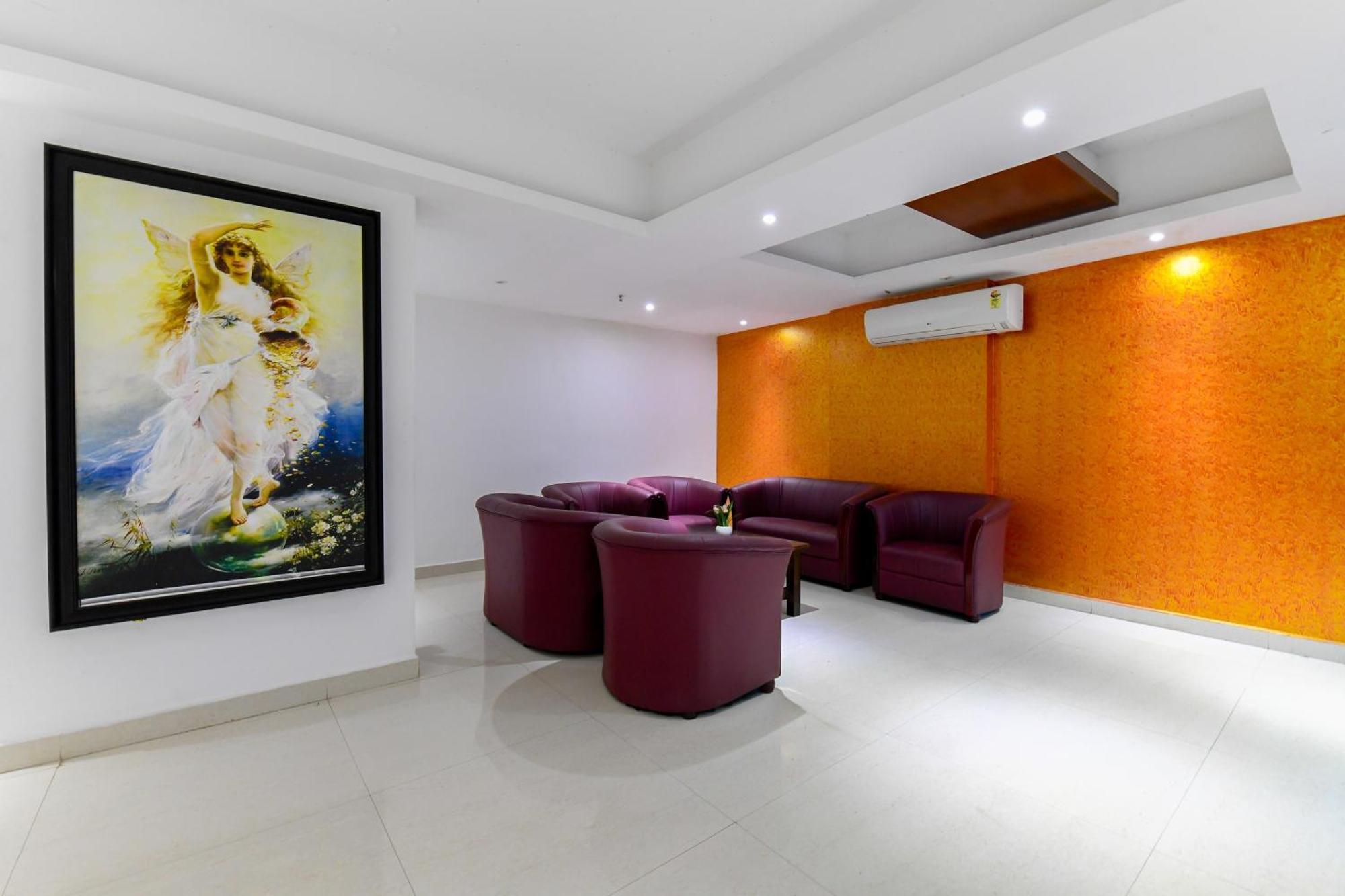 โอโย 10051 โฮเต็ล ไตเช สเตย์ Hotel Thiruvananthapuram ภายนอก รูปภาพ